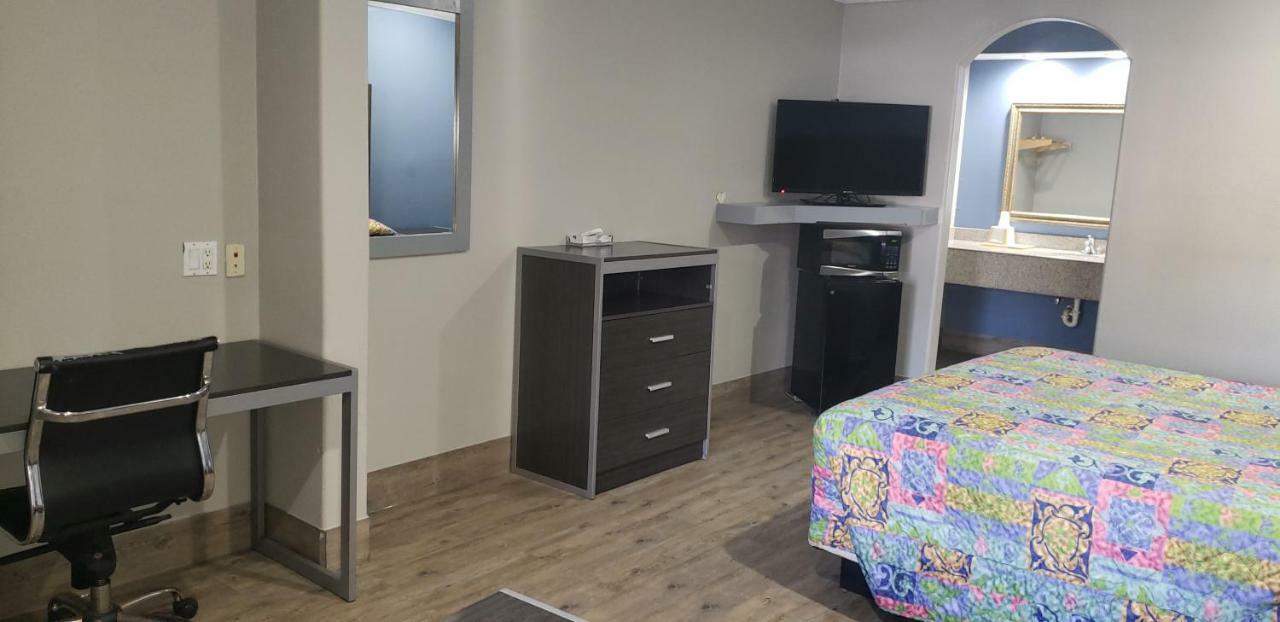 Camelot Inn & Suites Houston Eksteriør billede